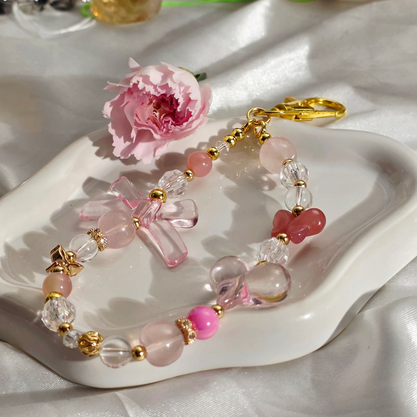 Resonate in Love Keychain